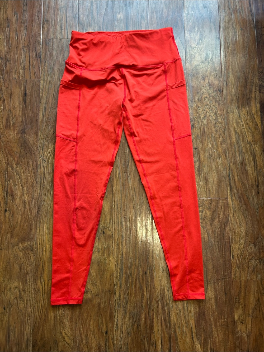 High-Rise Red Performance Leggings with Pocket Stretch Activewear Running